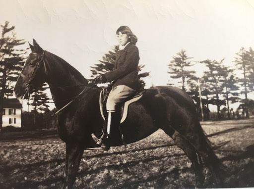 mom+Chocolate-Lady_1947_sm